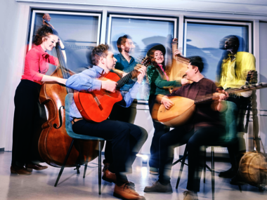 Tiny Bridges „Supermusik“